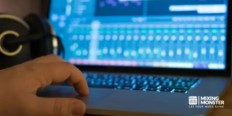 A Daw Running On A Laptop A Daw Running On A Laptop